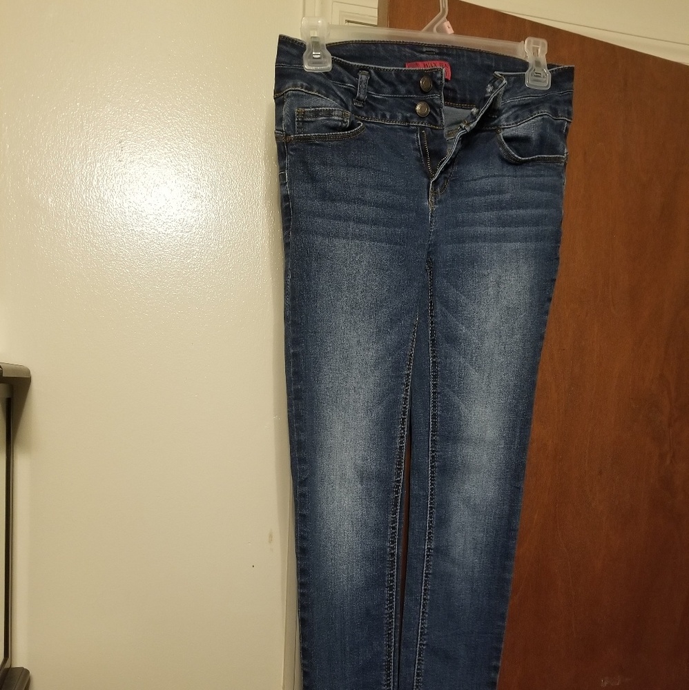 Butt lifting jeans